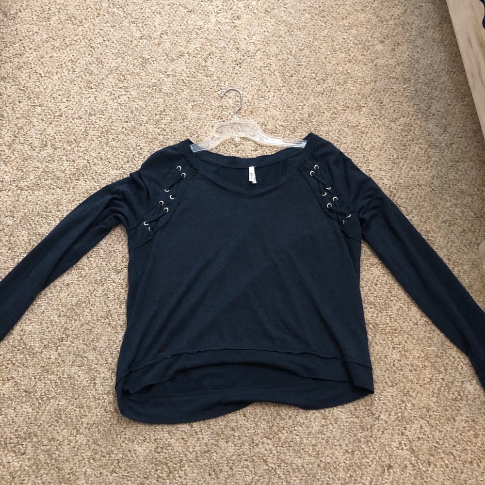 Navy blue long sleeve shirt